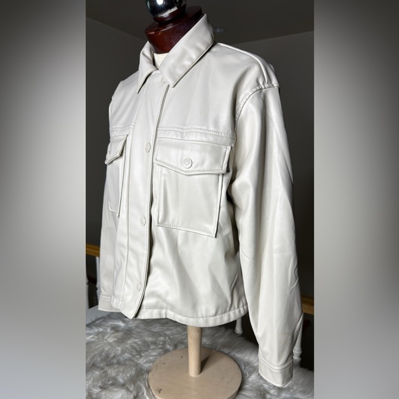 H&M Cream Faux Leather Jacket Size Small EUC - Picture 2 of 6